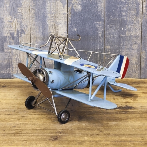 ブリキのおもちゃ飛行機 イギリス戦闘機／ライトブルー(Mサイズ)