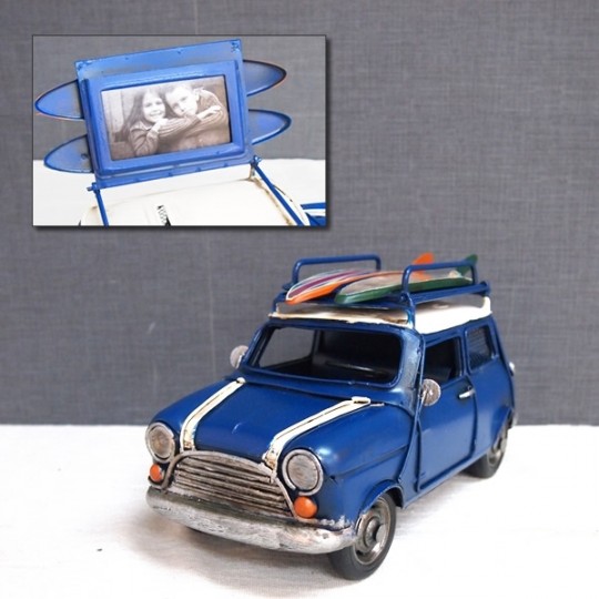 ブリキのおもちゃ車フォトスタンド(写真立て)&貯金箱 ミニクーパー・クラシックミニ (ローバーミニ) サーフキャリングカー／ブルー(Sサイズ)