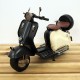 ブリキのおもちゃバイク ベスパ(Vespa)スクーター／ブラック(Mサイズ)
